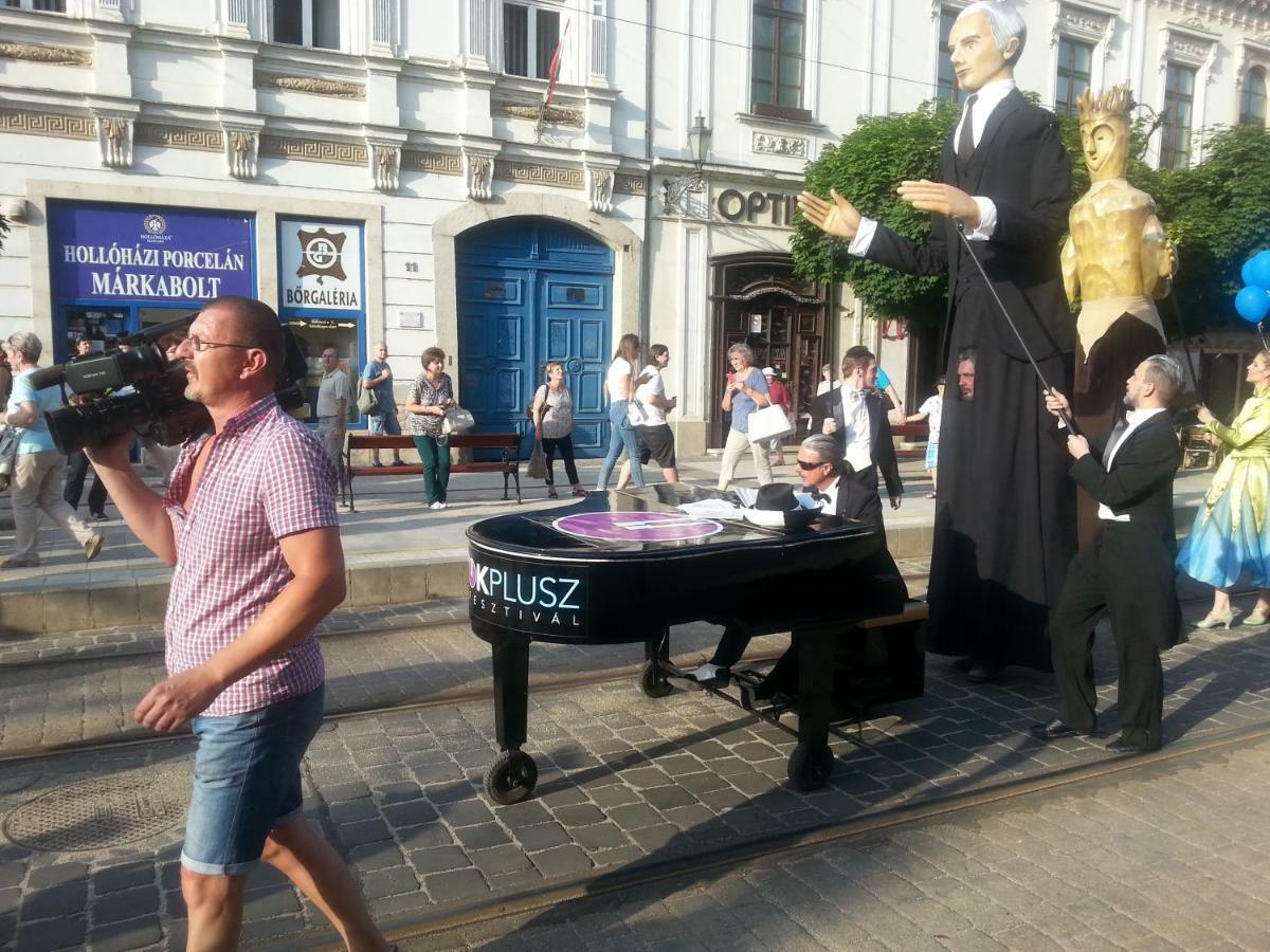 Szinva Apartman Miskolc Bagian luar foto